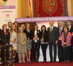 Su Alteza Real la Princesa de Asturias junto a los premiados en el Día Mundial de las Enfermedades Raras